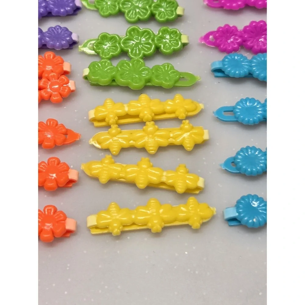 Vintage Goody Hair Lot Kiddie Snap Tight Plastic Barrettes Flowers lot Butterfly